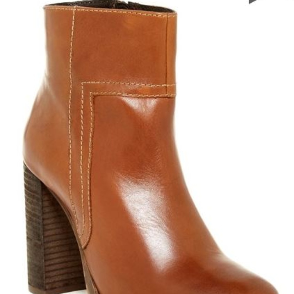 Steve Madden- Kaysum Bootie
